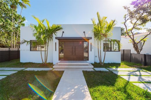 Villa - Miami, Miami-Dade County