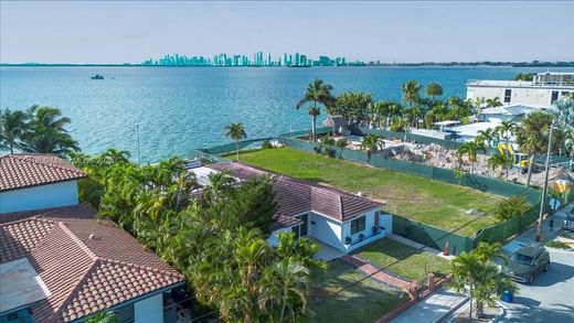 Villa en North Bay Village, Miami-Dade County