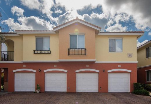 公寓楼  Stuart, Martin County