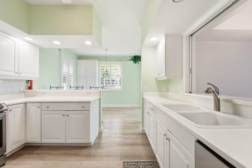 Residential complexes in Vero Beach, Indian River County
