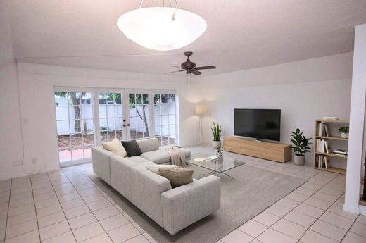 Şehir evi  Davie, Broward County