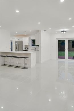 Вилла, Майами, Miami-Dade County