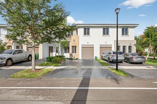 Αστικό ακίνητο σε Μαϊάμι, Miami-Dade County