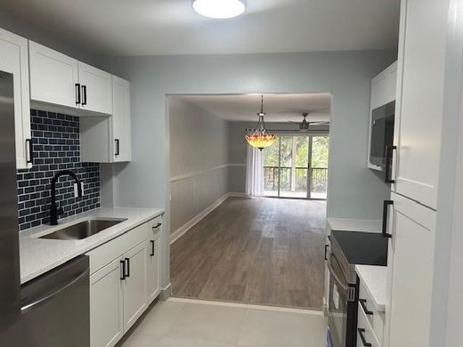 Κτίριο σε Coral Springs, Broward County