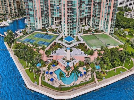 Residential complexes in Aventura, Miami-Dade