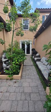 Townhouse in Miami, Miami-Dade