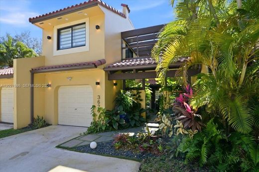 Townhouse - Doral, Miami-Dade County