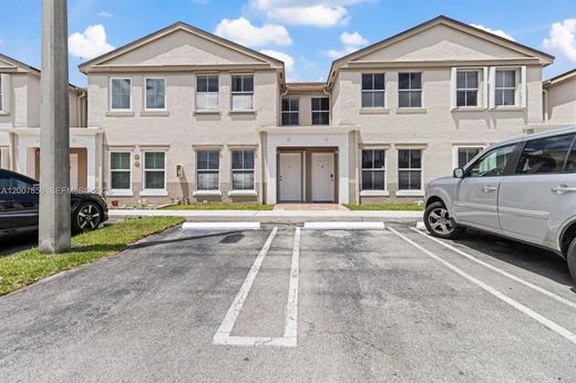 Townhouse in Miami, Miami-Dade