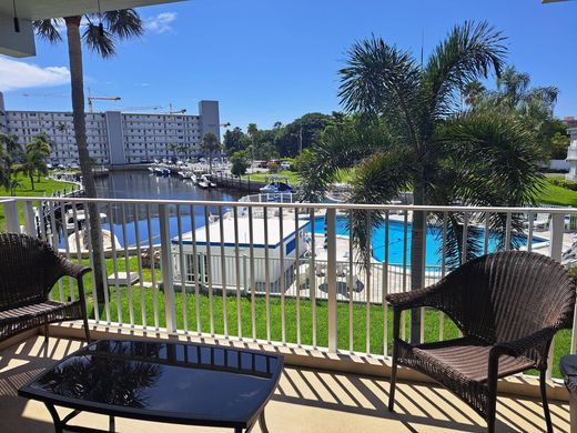 Appartementencomplex in Deerfield Beach, Broward County