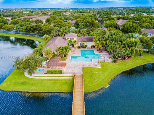 Kamienica w Miramar, Broward County