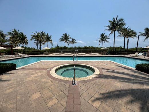 Жилой комплекс, Hallandale Beach, Broward County