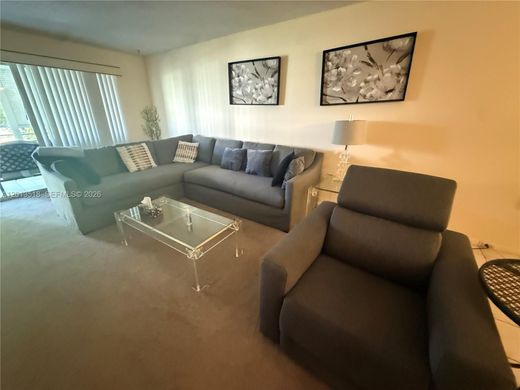 Residential complexes in Coconut Creek, Broward County