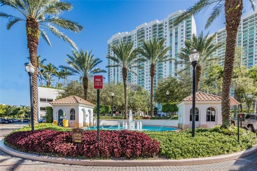 Aventura, Miami-Dade Countyのアパートメント・コンプレックス