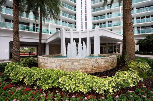 Complesso residenziale a Sunny Isles Beach, Miami-Dade County