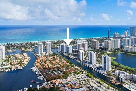 Residential complexes in Aventura, Miami-Dade