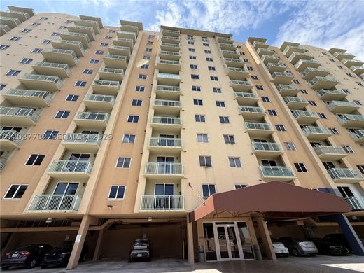 Complexos residenciais - Miami, Miami-Dade County