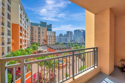 Residential complexes in Fort Lauderdale, Broward County