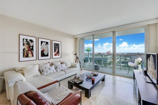 Complesso residenziale a Miami Beach, Miami-Dade County