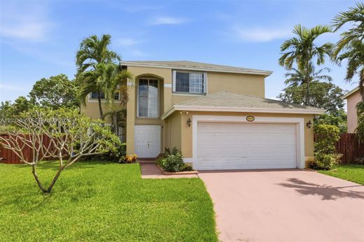Villa in Pembroke Pines, Broward County