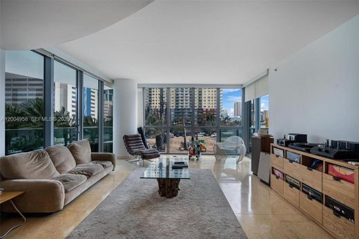Complesso residenziale a Miami, Miami-Dade County