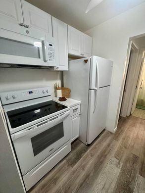 Komplex apartman Aventura, Miami-Dade County