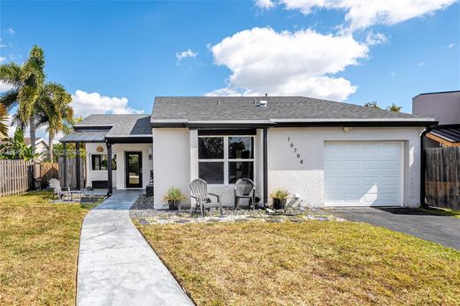 Villa in Weston, Broward County