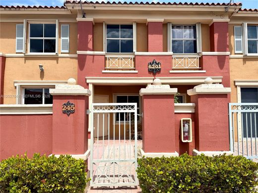 Stadthaus in Doral, Miami-Dade County