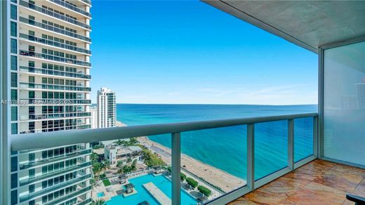 Complexos residenciais - Hallandale Beach, Broward County