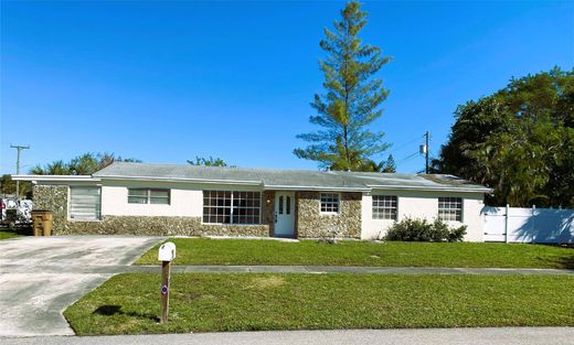 Villa in Deerfield Beach, Broward County
