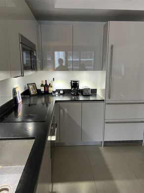Complesso residenziale a Miami, Miami-Dade County