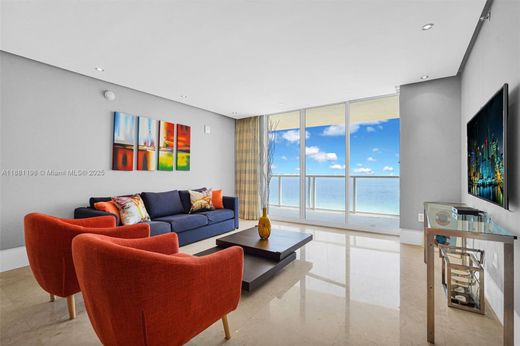 Residential complexes in Sunny Isles Beach, Miami-Dade
