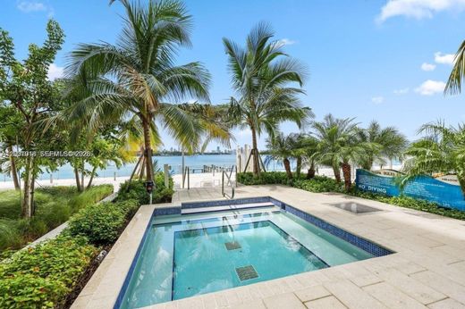 Edificio en Miami Beach, Miami-Dade County