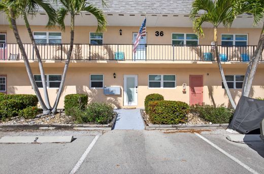 Wohnkomplexe in Stuart, Martin County