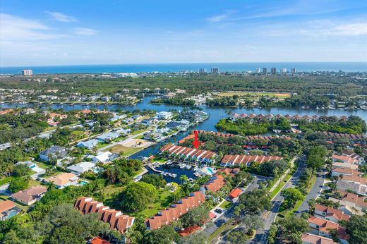 ウェストパームビーチ, Palm Beach Countyのタウンハウス