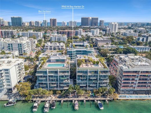 Complexes résidentiels à Bay Harbor Islands, Comté de Miami-Dade