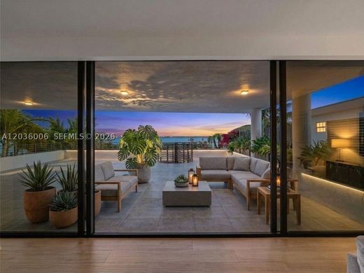 Complexes résidentiels à Miami Beach, Comté de Miami-Dade