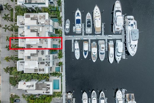 ‏בית בעיר ב  דלריי ביץ', Palm Beach County