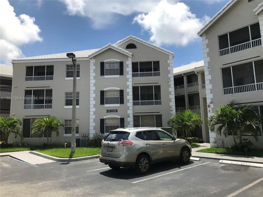 Complesso residenziale a Oakland Park, Broward County