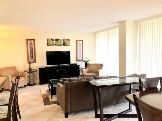 Residential complexes in Riviera Beach, Palm Beach
