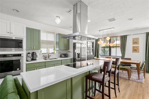 Villa - Miami, Miami-Dade County