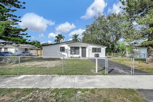 Villa en Miami Gardens, Miami-Dade County