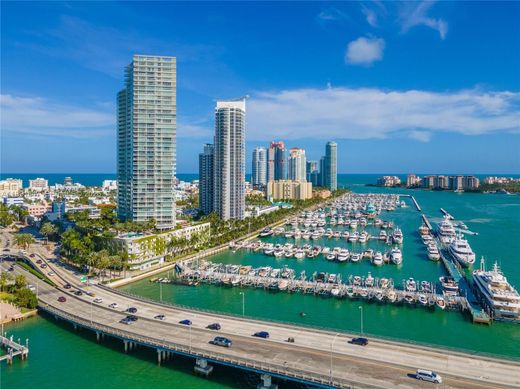 Complesso residenziale a Miami Beach, Miami-Dade County