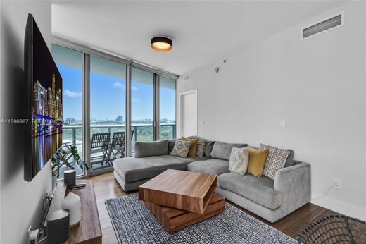 Komplex apartman Miami, Miami-Dade County