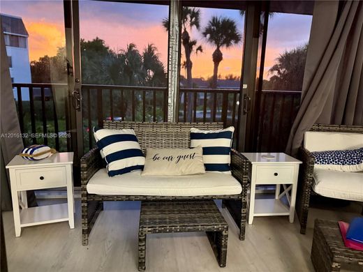 Residential complexes in Fort Pierce, Saint Lucie County