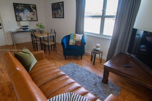 Complesso residenziale a Miami Beach, Miami-Dade County