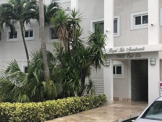 콘도미니엄 / North Bay Village, Miami-Dade County