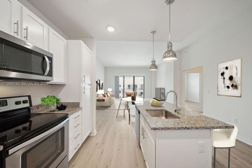 Residential complexes in Palm Beach Gardens, Palm Beach