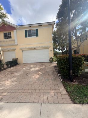 Townhouse in Davie, Broward County