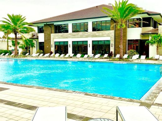 Complexos residenciais - Doral, Miami-Dade County