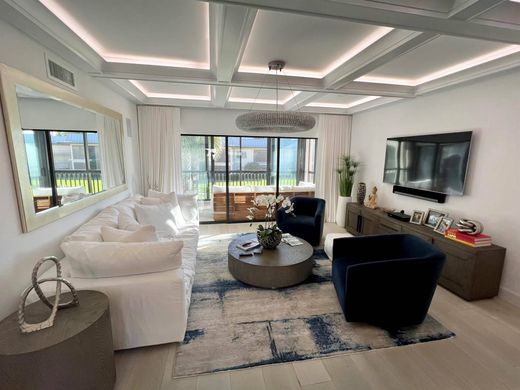 Appartementencomplex in Tequesta, Palm Beach County